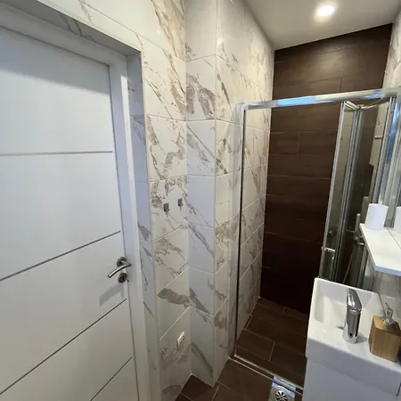 Studio Apartment Ντουμπρόβνικ