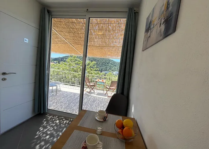 Apartment Studio Apartment *