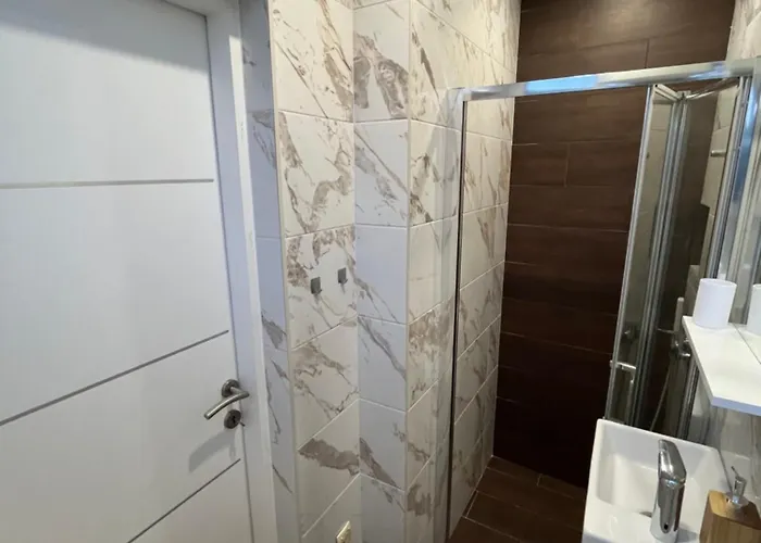Studio Apartment Дубровник